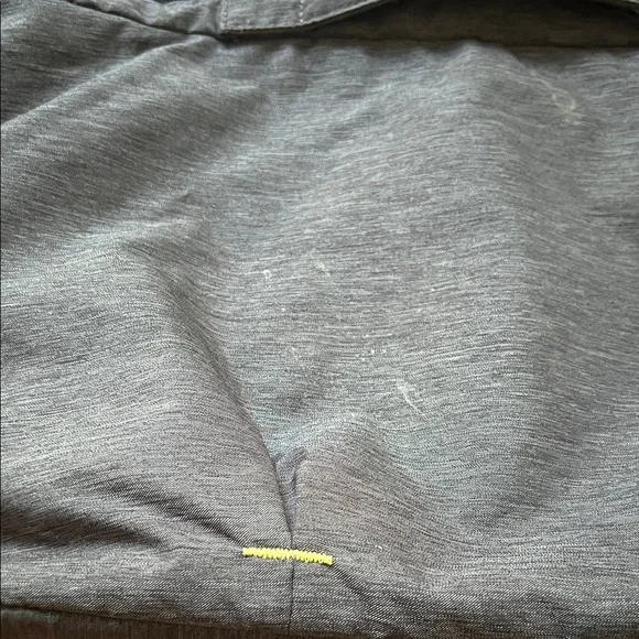 🎉Good condition SHERPANI Force wellness zip up shoulder tote bag for yoga or gym - Picture 8 of 10